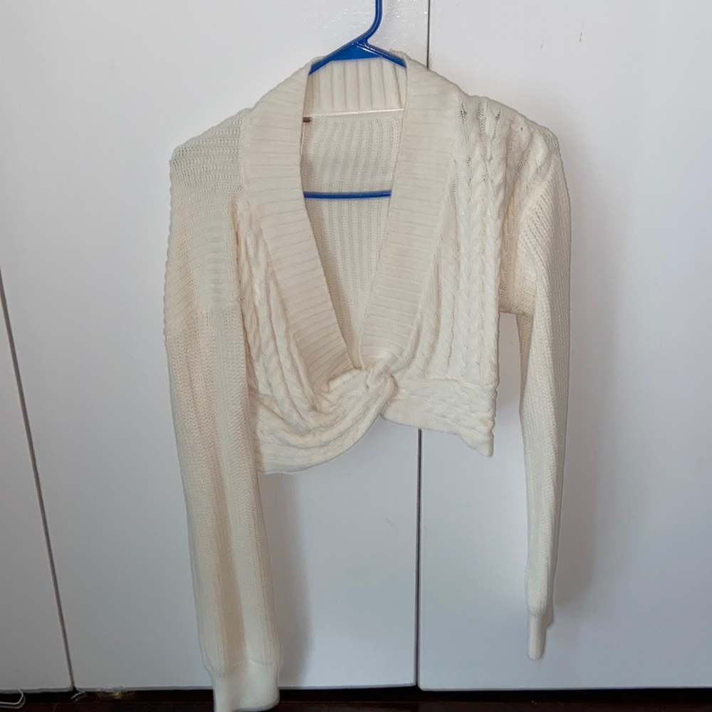 Free People Women’s Cropped Sweater